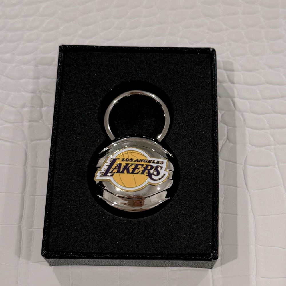 Katherine Baumann Beverly Hills NBA Lakers Key Ring NEW IN BOX